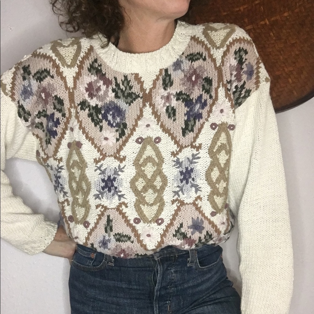 💐VTG crotchet knit sweater